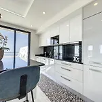 Endless Holiday Apartment Lido
